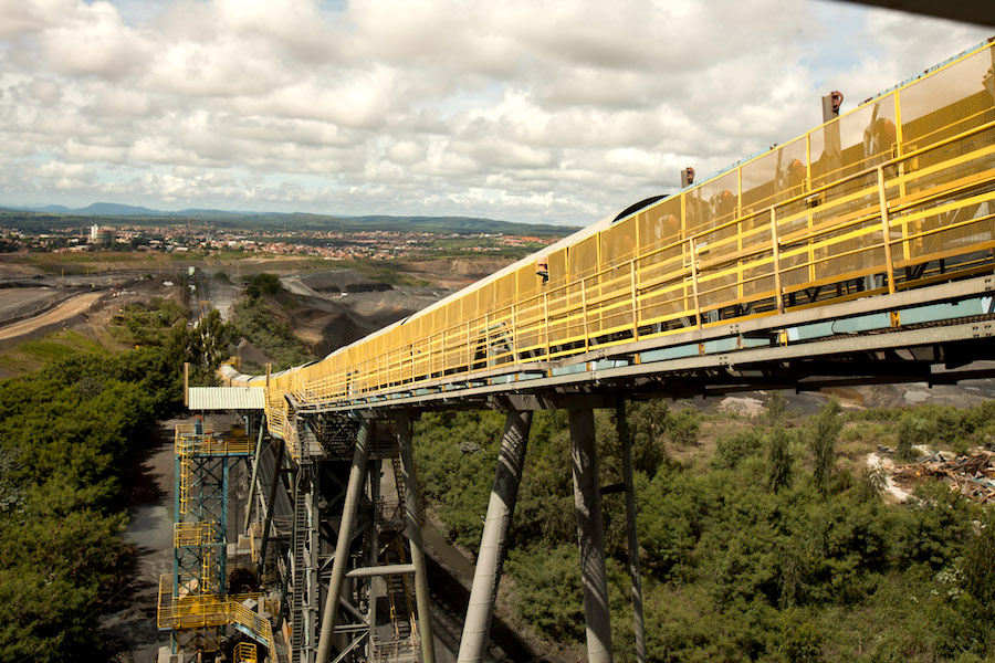 Paracatu, Minas Gerais - Brasil, é a maior mina de ouro do país e uma das maiores do mundo." (Imagem cortesia de Kinross Gold para mining.com)